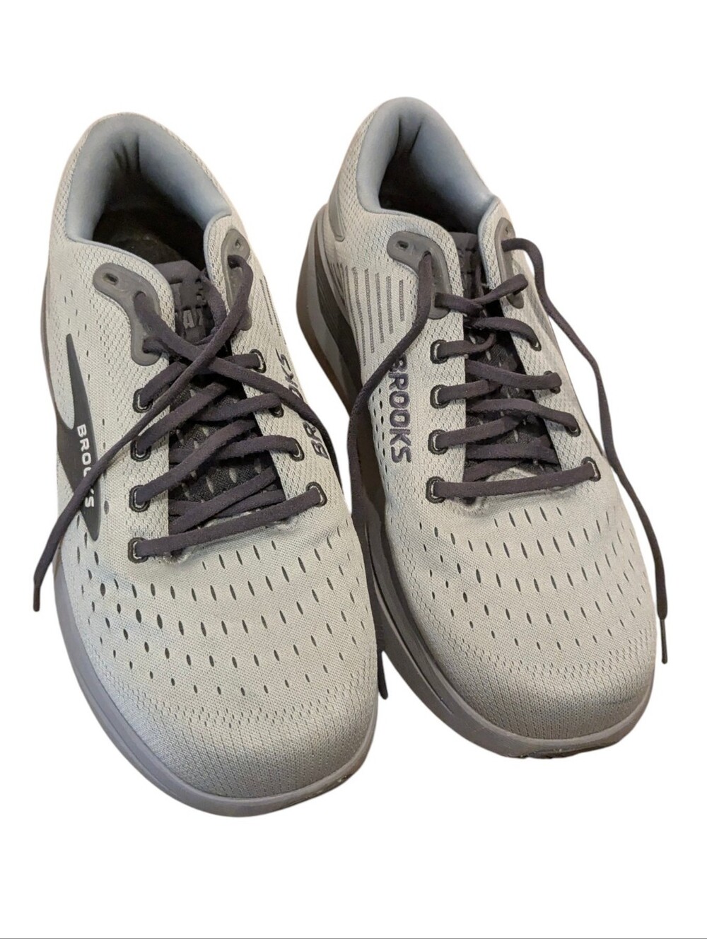 Brooks Ghost Max 3 Size 13 EE Rare Size